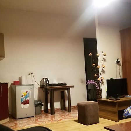 Overnight Flat In Tbilisi Exterior foto
