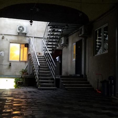 Overnight Flat In Tbilisi Exterior foto