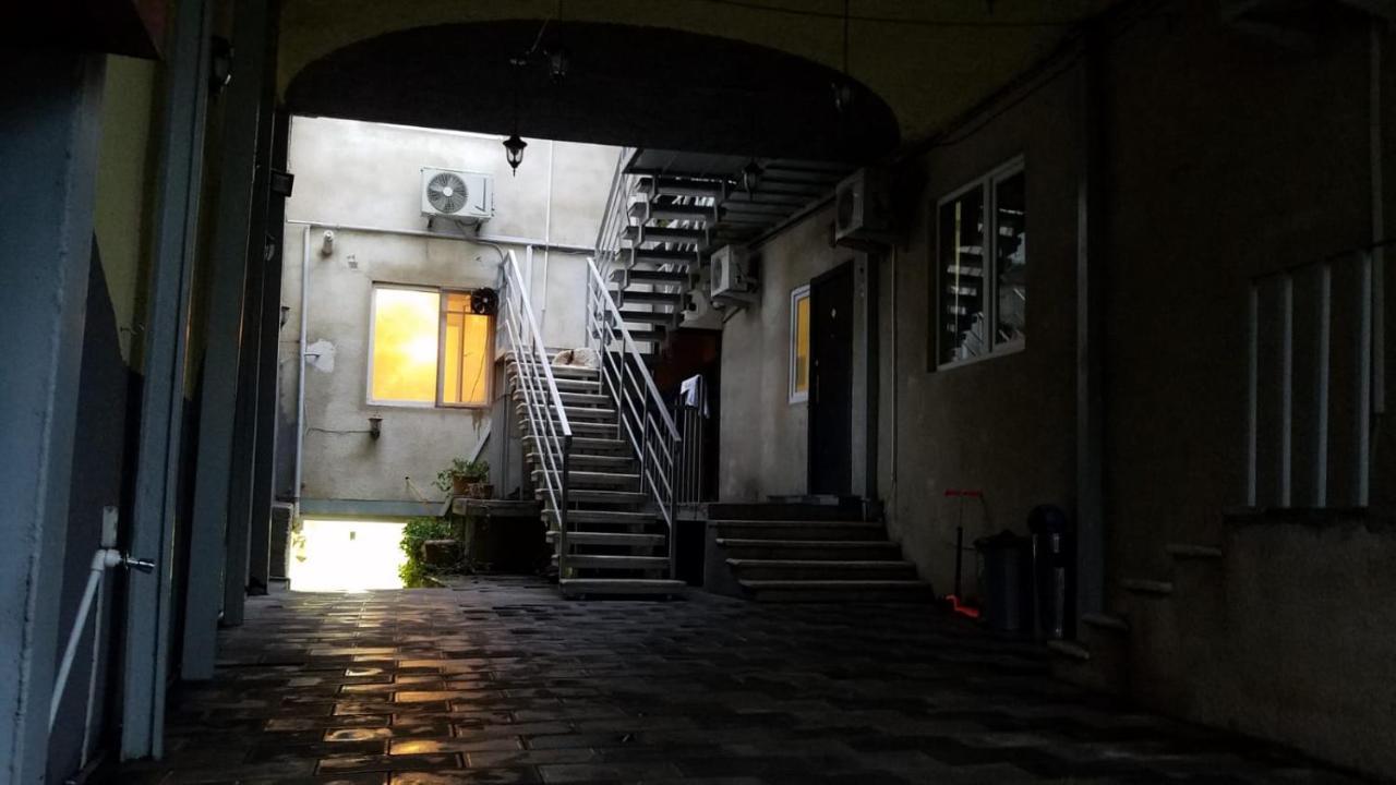 Overnight Flat In Tbilisi Exterior foto